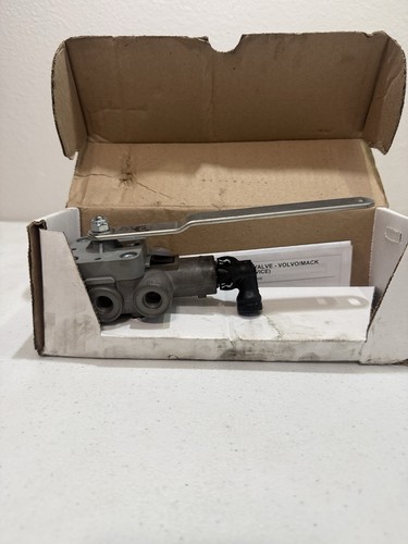 New oem volvo mack - new,